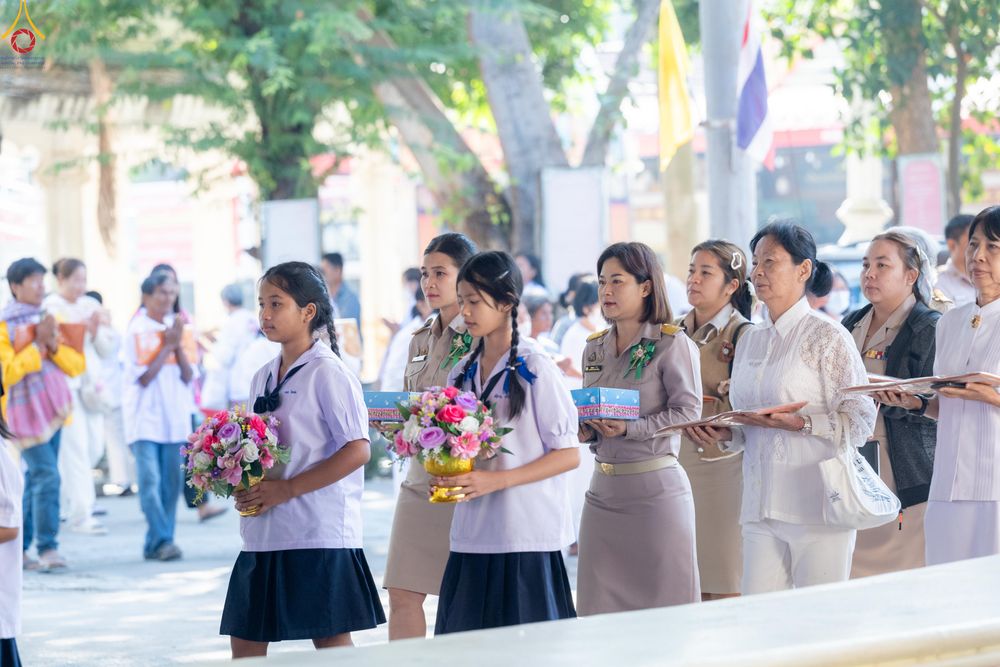 ภาพ No.293172:วันที่ 12 มกราคม พ.ศ. 2569 พิธีทอดผ้าป่าทำนุบำรุงศาสนสถาน ณ วัดไผ่โรงวัว ต.บางตาเถร อ.สองพี่น้อง จ.สุพรรณบุรี ในโครงการธรรมยาตรา กตัญญูบูชา มหาปูชนียาจารย์ พระมงคลเทพมุนี(สด จนฺทสโร) พระผู้ปราบมาร อนุสรณ์สถาน 7 แห่ง ปีที่ 14