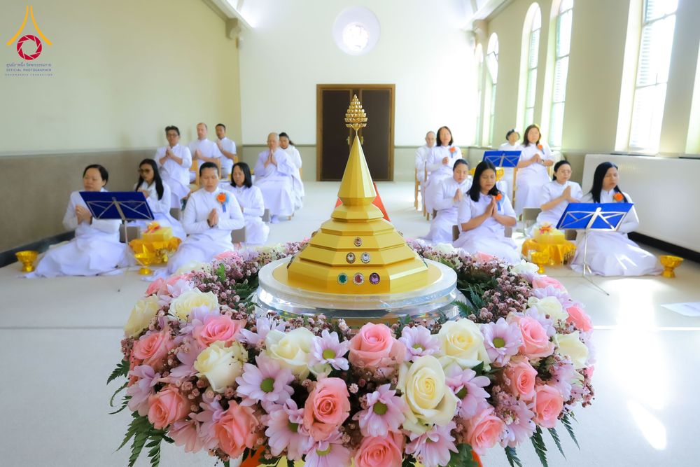 ภาพ No.328709:วันอาทิตย์ที่ 10 พฤษภาคม พ.ศ. 2569 พิธีสักการะพระบรมสารีริกธาตุ ณ วัดพระธรรมกายเบลเยียม