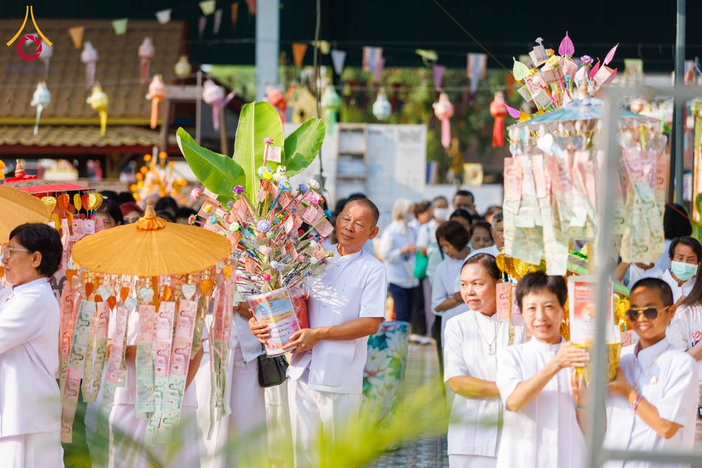 ภาพ No.298780:วันที่ 20 มกราคม พ.ศ. 2569 พิธีทอดผ้าป่าทำนุบำรุงศาสนสถาน ณ วัดลำพญา อ.บางเลน จ.นครปฐม ในโครงการธรรมยาตรา กตัญญูบูชา มหาปูชนียาจารย์ พระมงคลเทพมุนี(สด จนฺทสโร) พระผู้ปราบมาร อนุสรณ์สถาน 7 แห่ง ปีที่ 14