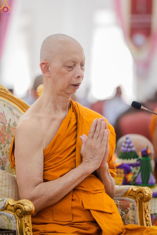ภาพ No.331828:วันพฤหัสบดีที่ 4 มิถุนายน พ.ศ.2569 พิธีต้อนรับเปรียญธรรม 9 ประโยค และเปรียญธรรม 6 ประโยค  ณ อาคารธรรมสภา วัดบ้านขุน ต.บ่อหลวง อ.ฮอด จ.เชียงใหม่