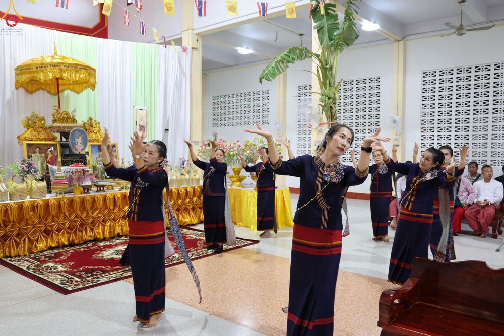 ภาพ No.283331:วันเสาร์ที่ 1 พฤศจิกายน 2568 พิธีทอดกฐินสามัคคีทั่วไทย 30,000 วัด  โดยคณะศิษยานุศิษย์ บูชาธรรม 81 ปี  หลวงพ่อธัมมชโย ณ วัดหนองน้ำขุ่น ตำบลห้วยไผ่ อำเภอเมืองราชบุรี จังหวัดราชบุรี