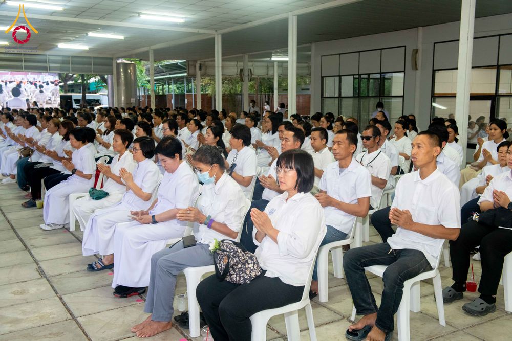 ภาพ No.316219:วันเสาร์ที่ 28 มีนาคม พ.ศ. 2569 พิธีบำเพ็ญกุศล คุณพ่อณรงค์ จินตมากุล  สิริอายุ 99 ปี 11 เดือน โยมบิดา พระครูปลัดรัตนวีรวัฒน์ (รังสฤษดิ์ อิทฺธิจินตโก) ที่ปรึกษาเจ้าคณะจังหวัดปทุมธานี เจ้าอาวาสวัดพระธรรมกาย  ณ ห้องปลูกศรัทธา 2 วัดพระธรรมกาย ปทุมธานี