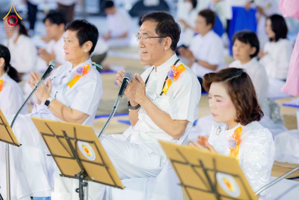 ภาพ No.300192:วันที่ 22 มกราคม พ.ศ. 2569 พิธีถวายภัตตาหารเป็นสังฆทาน แด่พระธรรมยาตรา ณ อนุสรณ์สถานบางปลา วัดบางปลา อำเภอบางเลน จังหวัดนครปฐม ในโครงการธรรมยาตรา กตัญญูบูชา มหาปูชนียาจารย์ พระมงคลเทพมุนี(สด จนฺทสโร) พระผู้ปราบมาร อนุสรณ์สถาน 7 แห่ง ปีที่ 14