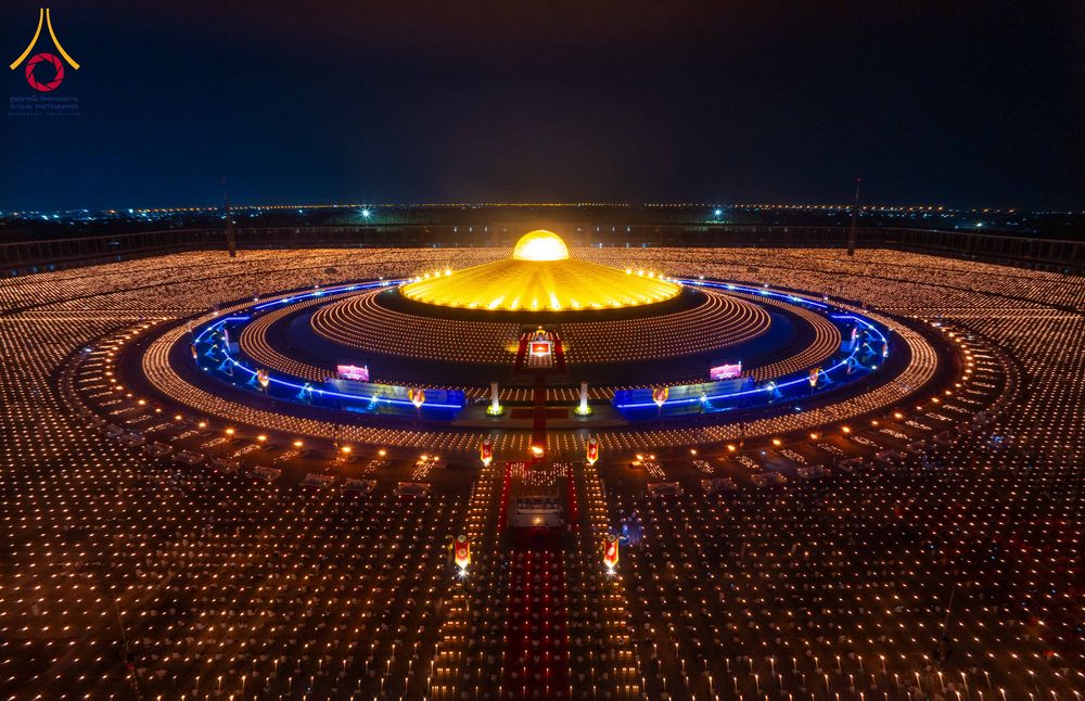 ภาพ No.312410:วันอังคารที่ 3 มีนาคม พ.ศ.2569 พิธีเวียนประทักษิณและจุดมาฆประทีป (ภาพชุดที่ 2) ณ ลานธรรมพระมหาธรรมกายเจดีย์ วัดพระธรรมกาย