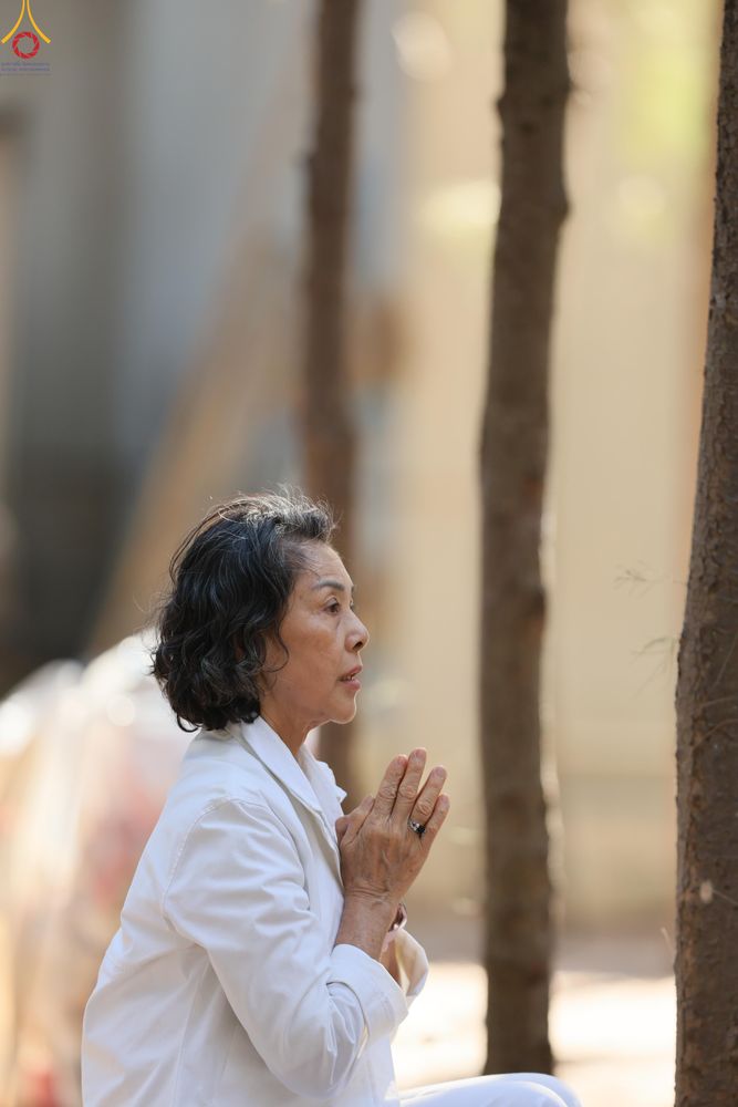 ภาพ No.292807:วันที่ 11 มกราคม พ.ศ. 2569 พิธีต้อนรับพระธรรมยาตรา ณ อนุสรณ์สถานลำดับที่ 3 สถานที่เกิดในเพศสมณะ วัดสองพี่น้อง อำเภอสองพี่น้อง จังหวัดสุพรรณบุรี ในโครงการธรรมยาตรา กตัญญูบูชา มหาปูชนียาจารย์ พระมงคลเทพมุนี(สด จนฺทสโร) พระผู้ปราบมาร อนุสรณ์สถาน 7 แห่ง ปีที