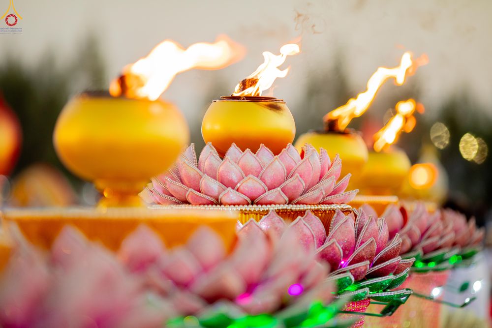 ภาพ No.302177:วันที่ 23 มกราคม พ.ศ. 2569 พิธีจุดประทีปธรรมถวายเป็นพุทธบูชา (ภาพชุดที่ 2) และบูชาธรรมมหาปูชนียาจารย์  ณ อนุสรณ์สถานลำดับที่ 5 สถานที่เผยแผ่วิชชาธรรมกายครั้งแรก อนุสรณ์สถานบางปลา วัดบางปลา อำเภอบางเลน จังหวัดนครปฐม ในโครงการธรรมยาตรา กตัญญูบูชา มหาปูชนีย