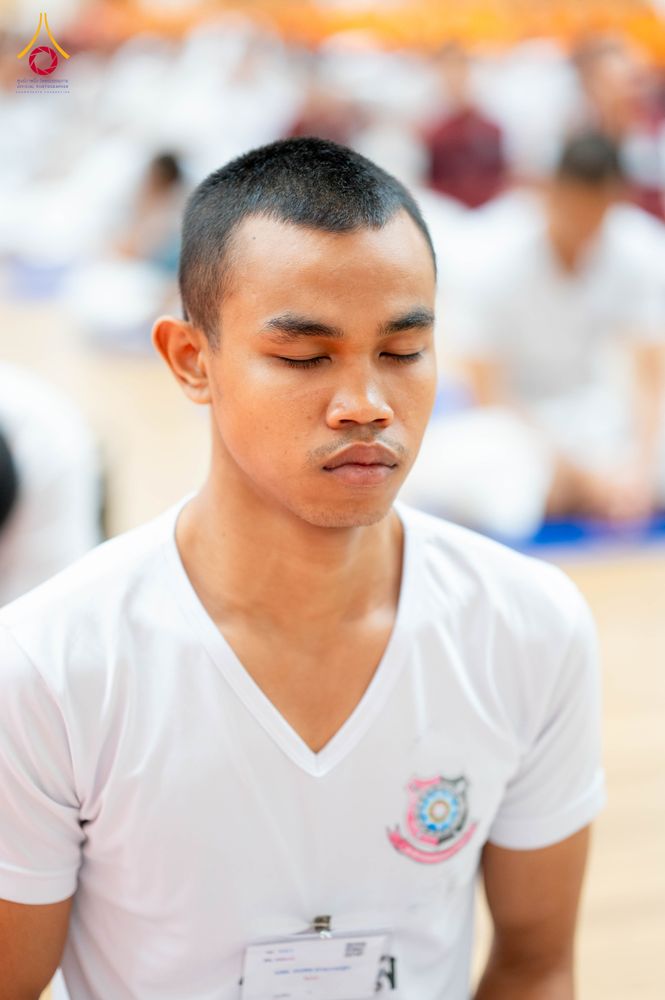 ภาพ No.350124:วันที่ 17-18 กันยายน พ.ศ. 2569 โครงการบรรพชาพัฒนาคุณธรรม จริยธรรม สำหรับนักเรียนนายสิบตำรวจ (นสต.) รุ่นที่ 16 ศูนย์ฝึกอบรมตำรวจภูธรภาค 1  ได้จัดกิจกรรม ณ สภาธรรมกายสากล ห้องแก้ว2
