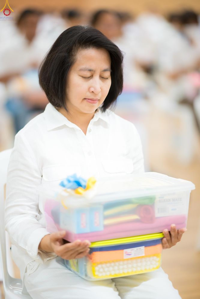 ภาพ No.280551:วันที่ 28 ธันวาคม พ.ศ.2568 พิธีถวายอุปกรณ์ทำความสะอาด ณ ห้องแก้วสารพัดนึก วัดพระธรรมกาย