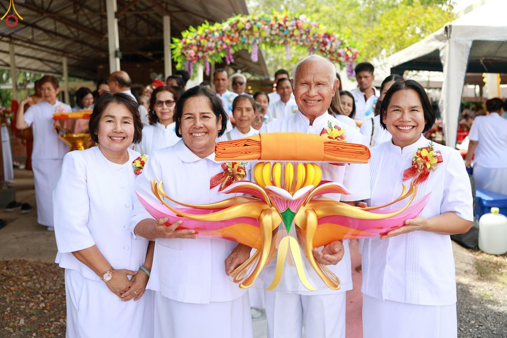 ภาพ No.281840:วันที่ 28 ตุลาคม พ.ศ 2568 พิธีทอดกฐินสามัคคีทั่วไทย 30,000 วัด  โดยคณะศิษยานุศิษย์ บูชาธรรม 81 ปี  หลวงพ่อธัมมชโย ณ ศูนย์ปฏิบัติธรรมพัทลุง