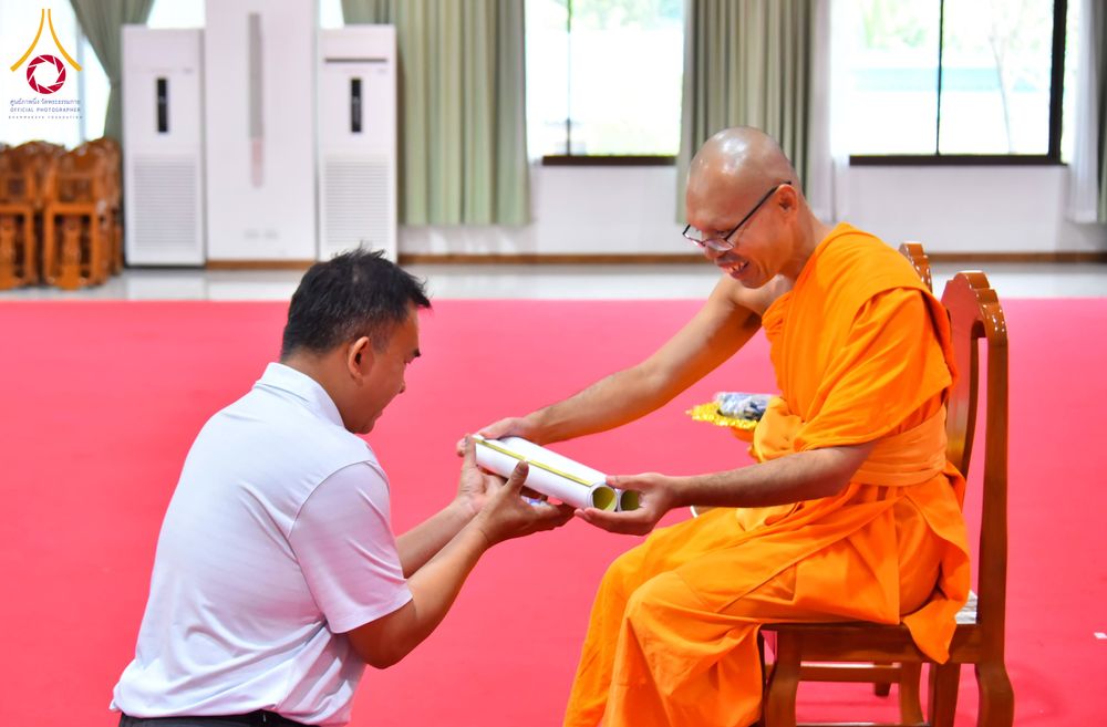 ภาพ No.298756:วันที่ 20 มกราคม พ.ศ. 2569 พิธีทอดผ้าป่าทำนุบำรุงศาสนสถาน ณ วัดไร่ขิง อ.สามพราน จ.นครปฐม ในโครงการธรรมยาตรา กตัญญูบูชา มหาปูชนียาจารย์ พระมงคลเทพมุนี(สด จนฺทสโร) พระผู้ปราบมาร อนุสรณ์สถาน 7 แห่ง ปีที่ 14