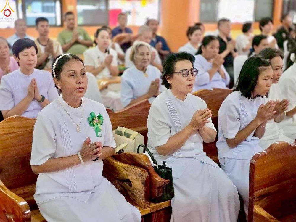 ภาพ No.282938:วันที่ 1 พฤษจิกายน พ.ศ.2568 พิธีทอดกฐินสามัคคีทั่วไทย 30,000 วัด  โดยคณะศิษยานุศิษย์ บูชาธรรม 81 ปี  หลวงพ่อธัมมชโย ณ วัดโปร่งเกตุ อ.บ่อทอง จ.ชลบุรี