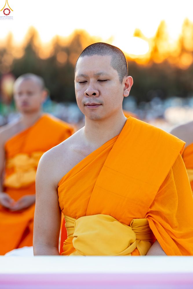 ภาพ No.302125:วันที่ 23 มกราคม พ.ศ. 2569 พิธีจุดประทีปธรรมถวายเป็นพุทธบูชา และบูชาธรรมมหาปูชนียาจารย์  ณ อนุสรณ์สถานลำดับที่ 5 สถานที่เผยแผ่วิชชาธรรมกายครั้งแรก อนุสรณ์สถานบางปลา วัดบางปลา อำเภอบางเลน จังหวัดนครปฐม ในโครงการธรรมยาตรา กตัญญูบูชา มหาปูชนียาจารย์ พระมงคล