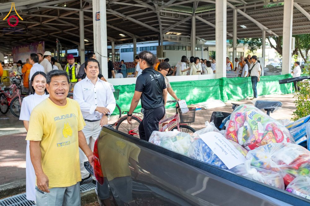 ภาพ No.291011:วันจันทร์ที่ 5 มกราคม พ.ศ. 2569  วัดพระธรรมกาย มูลนิธิธรรมกาย  จัดพิธีมอบของขวัญสนับสนุนการจัดกิจกรรมงานวันเด็กแห่งชาติ ประจำปี พ.ศ. 2569 ให้แก่องค์กรภาคีเครือข่ายกว่า 200 องค์กร ณ วัดพระธรรมกาย อ.คลองหลวง จ.ปทุมธานี