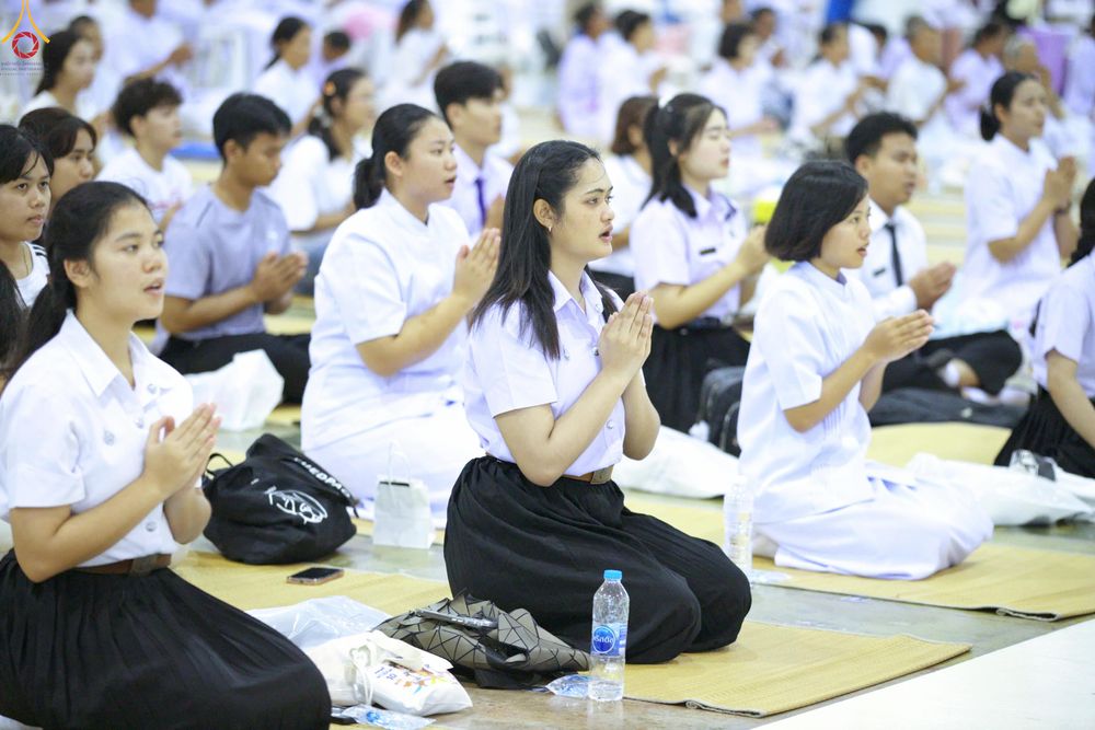 ภาพ No.337897:วันอาทิตย์ต้นเดือน 5 กรกฎาคม พ.ศ.2569 พิธีบูชาข้าวพระ ณ สภาธรรมกายสากล วัดพระธรรมกาย