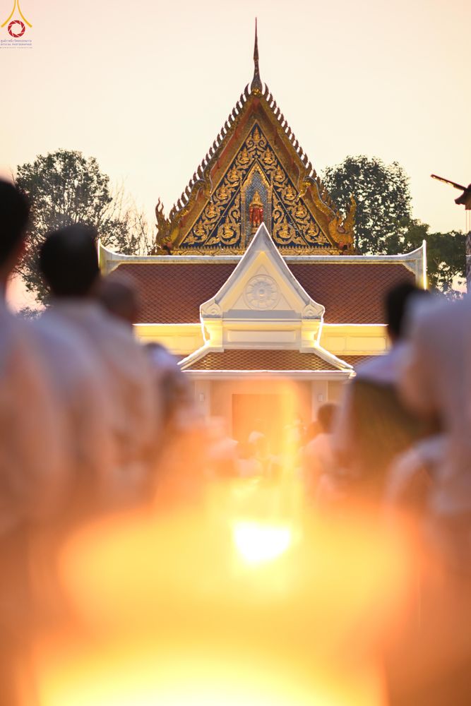 ภาพ No.297146:วันที่ 17 มกราคม พ.ศ. 2569 พิธีจุดประทีปถวายเป็นพุทธบูชา และบูชาธรรมมหาปูชนียาจารย์ (ภาพชุดที่ 2) ณ วัดโบสถ์บน ต.บางคูเวียง จ.นนทบุรี อนุสรณ์สถานลำดับที่ 4 สถานที่เกิดด้วยกายธรรม ในโครงการธรรมยาตรา กตัญญูบูชา มหาปูชนียาจารย์ พระมงคลเทพมุนี(สด จนฺทสโร) พร