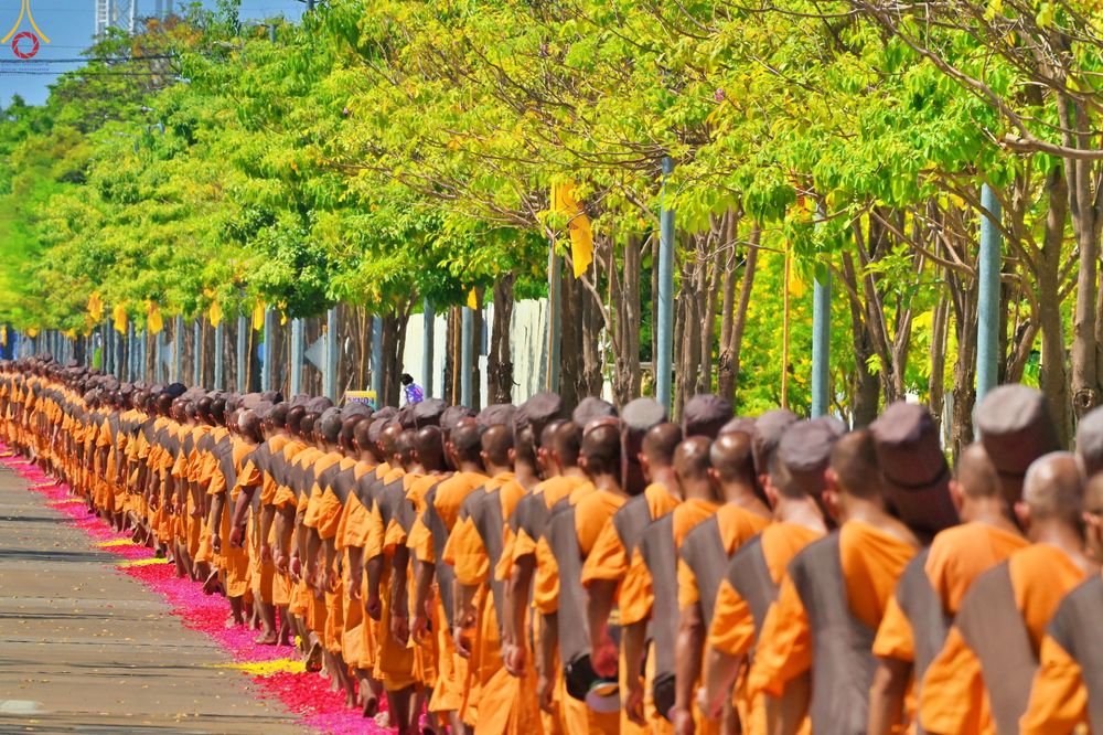 ภาพ No.304576:วันที่ 25 มกราคม พ.ศ. 2569 พิธีต้อนรับพระธรรมยาตรา (ภาพชุดที่ 2) รร.สามัคคีราษฏร์บำรุง-วัดพระธรรมกาย ในโครงการธรรมยาตรา กตัญญูบูชา มหาปูชนียาจารย์ พระมงคลเทพมุนี(สด จนฺทสโร) พระผู้ปราบมาร อนุสรณ์สถาน 7 แห่ง ปีที่ 14