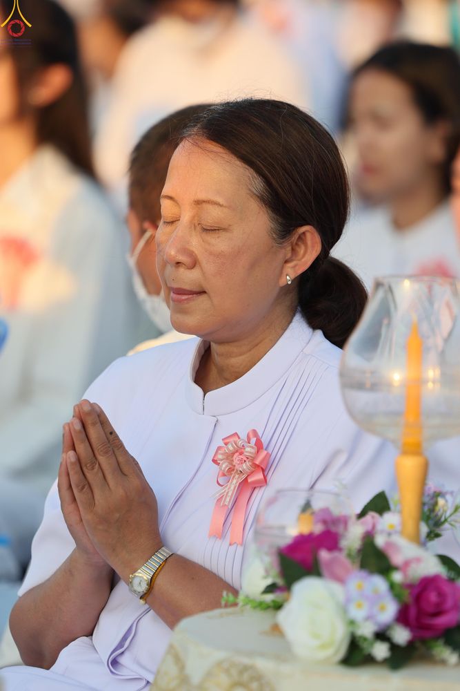 ภาพ No.302064:วันที่ 23 มกราคม พ.ศ. 2569 พิธีจุดประทีปธรรมถวายเป็นพุทธบูชา และบูชาธรรมมหาปูชนียาจารย์  ณ อนุสรณ์สถานลำดับที่ 5 สถานที่เผยแผ่วิชชาธรรมกายครั้งแรก อนุสรณ์สถานบางปลา วัดบางปลา อำเภอบางเลน จังหวัดนครปฐม ในโครงการธรรมยาตรา กตัญญูบูชา มหาปูชนียาจารย์ พระมงคล