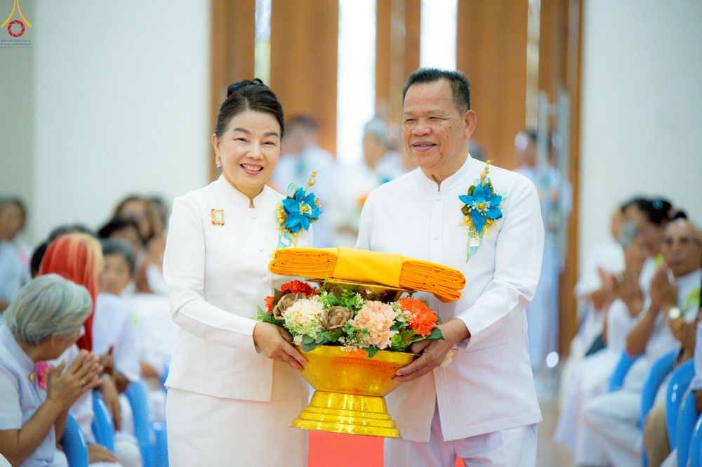 ภาพ No.255382:วันที่ 13 ตุลาคม พ.ศ. 2568 พิธีทอดกฐินสถาปนาอาคารเศรษฐีถาวร อาคารที่พักผู้มาปฏิบัติธรรม ณ ศูนย์ปฏิบัติธรรมจันทบุรี