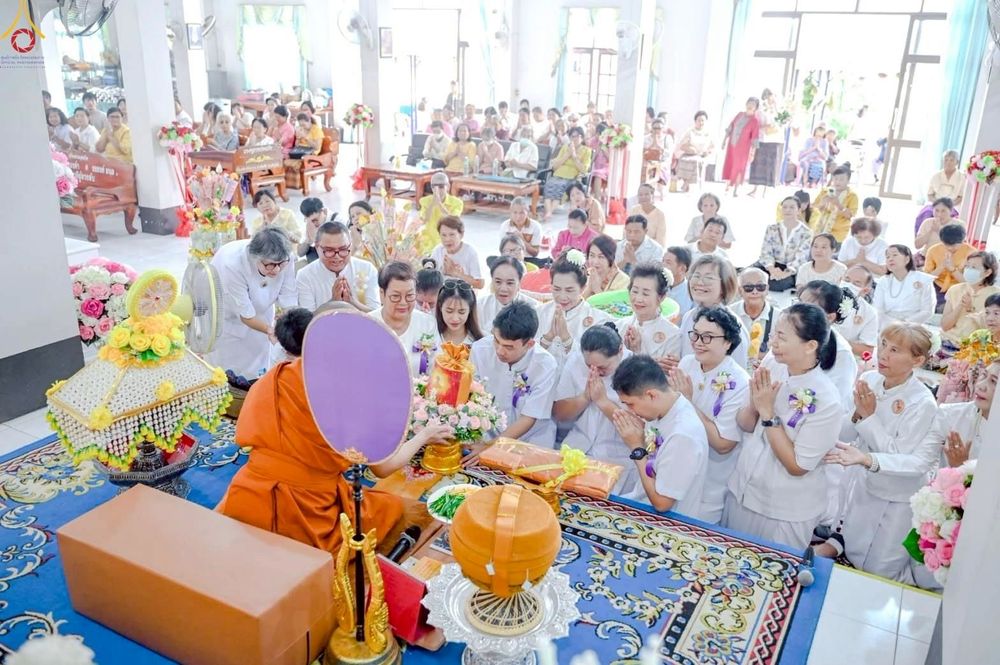 ภาพ No.255573:วันที่ 11 ตุลาคม พ.ศ. 2568 พิธีทอดกฐินสามัคคีทั่วไทย 30,000 วัด โดยคณะศิษยานุศิษย์ บูชาธรรม 81 ปี หลวงพ่อธัมมชโย ณ วัดศรีบุญเรือง อ.เมือง จ.เลย
