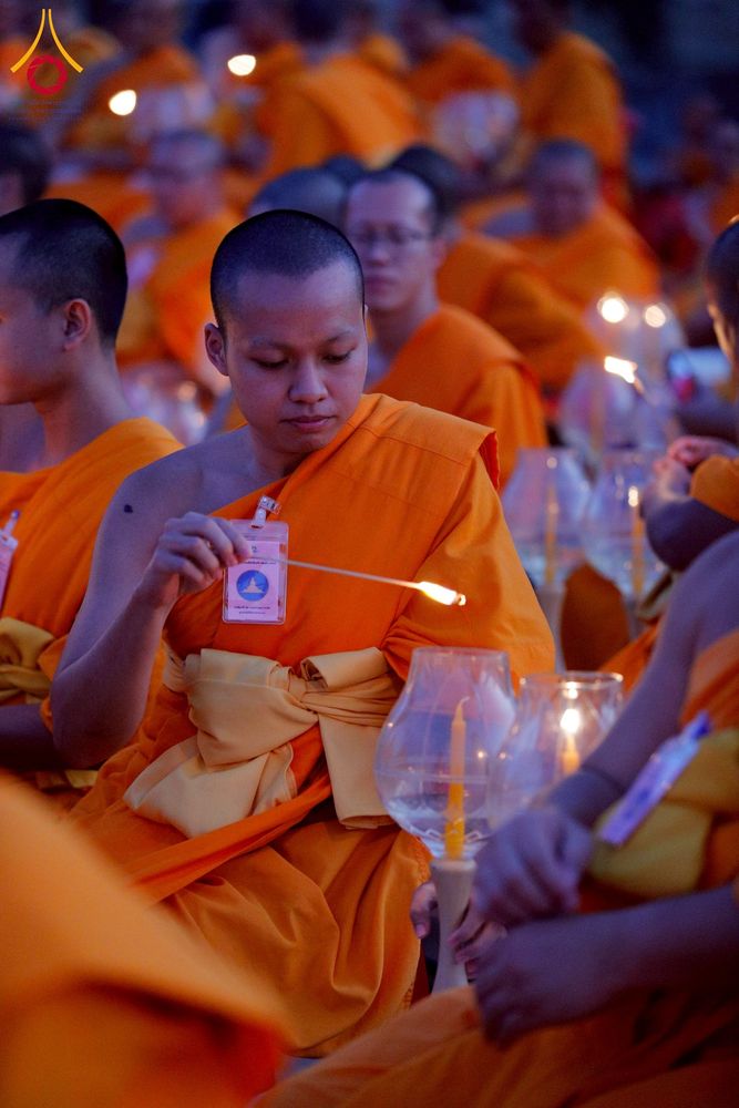 ภาพ No.275240:วันอาทิตย์ที่ 30 พฤศจิกายน พ.ศ. 2568 พิธีจุดประทีปถวายเป็นพุทธบูชา ณ ศูนย์ปฏิบัติธรรมระยอง (บ้านช่องลม)