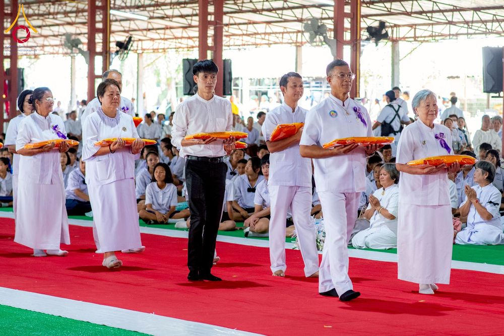 ภาพ No.265962:วันพุธที่ 5 พฤศจิกายน พ.ศ. 2568 (วันพระ ขึ้น 15 ค่ำ เดือน 12) พิธีทอดกฐิน ณ พุทธอุทยานนานาชาติ  อ.โพนพิสิย จ.หนองคาย