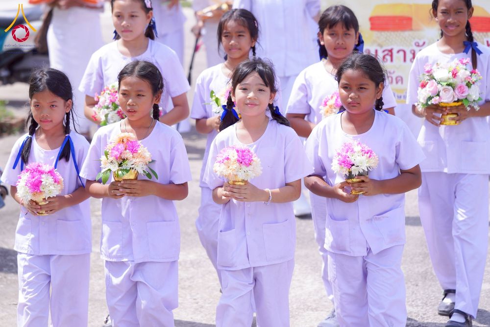 ภาพ No.275566:วันที่ 5 พฤศจิกายน พ.ศ. 2568 พิธีทอดกฐินสามัคคีทั่วไทย ณ วัดวังมะนาว อ.ปากท่อ จ.ราชบุรี โดยคณะศิษยานุศิษย์ บูชาธรรม 81 ปี หลวงพ่อธัมมชโย