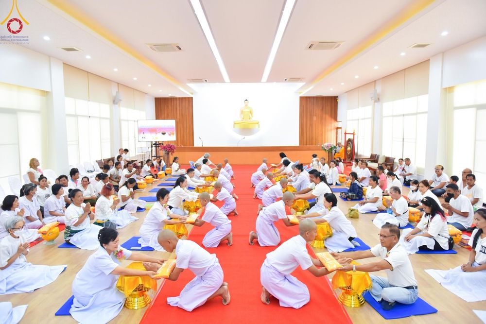 ภาพ No.133312:พิธีบรรพชาสามเณร ในโครงการบรรพชาสามเณร ฟื้นฟูพระพุทธศาสนาทั่วไทย ณ ศูนย์ปฏิบัติธรรมจันทบุรี วันพุธที่ 3 เมษายน พ.ศ. 2567