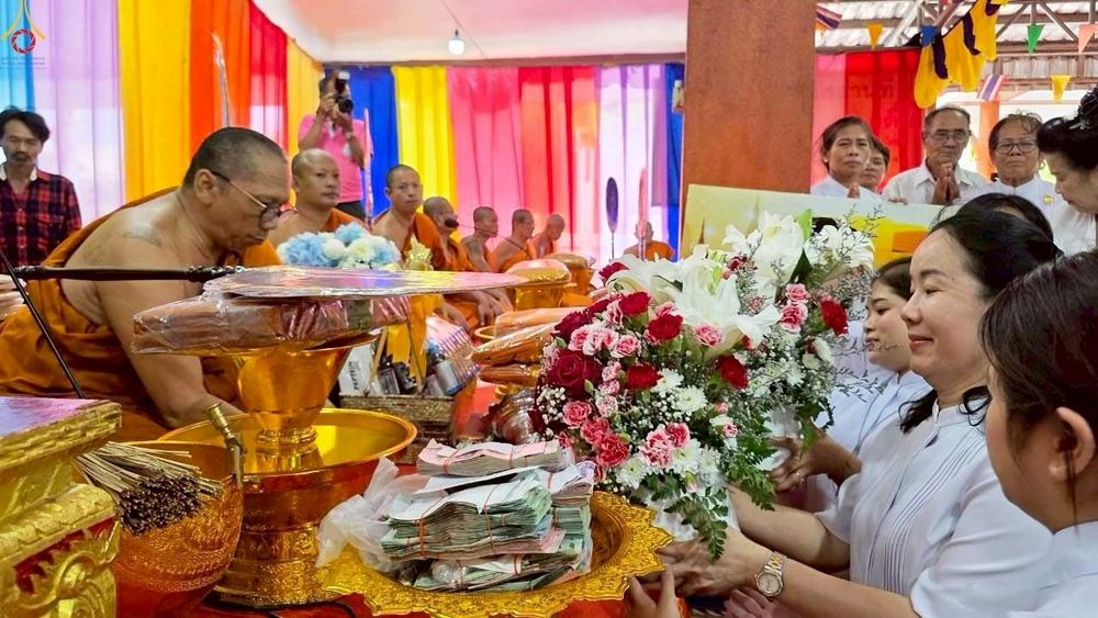 ภาพ No.264034:วันที่ 19 ตุลาคม พ.ศ. 2568 พิธีทอดกฐินสามัคคีทั่วไทย 30,000 วัด โดยคณะศิษยานุศิษย์ บูชาธรรม 81 ปี หลวงพ่อธัมมชโย ณ วัดน้อยนางหงษ์ ต.ท่าจีน  อ.เมืองสมุทรสาคร จ.สมุทรสาคร