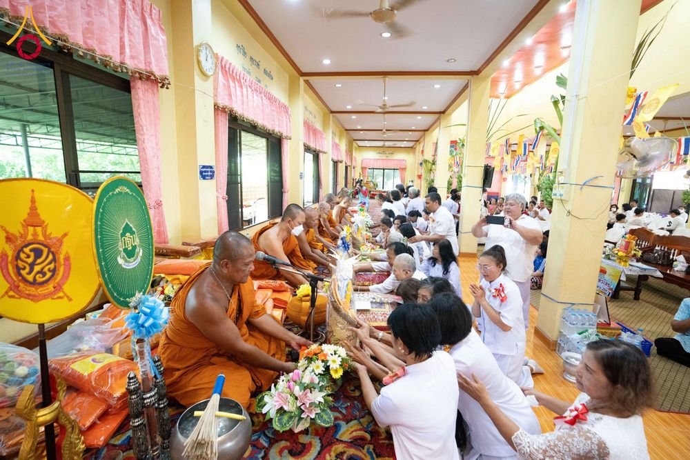 ภาพ No.166605:พิธีทอดกฐิน ณ วัดหนองกร่าง อ.สามโก้ จ.อ่างทอง ในโครงการกฐินสามัคคีทั่วไทย 30,000 วัด บูชาธรรม 80 ปี หลวงพ่อธัมมชโย โดยคณะศิษยานุศิษย์วัดพระธรรมกาย วันที่ 27 ตุลาคม พ.ศ. 2567