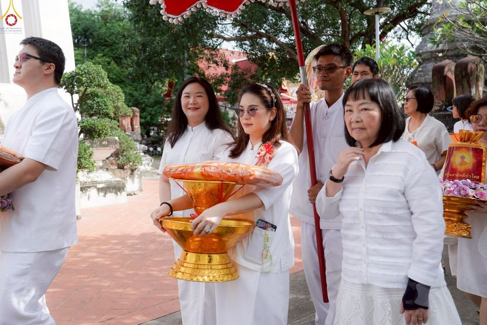 ภาพ No.265212:วันที่ 18 ตุลาคม พ.ศ. 2568 พิธีทอดกฐินสามัคคีทั่วไทย วัดค้างคาว ต.บางไผ่ อ.เมืองนนทบุรี จ.นนทบุรี โดยคณะศิษยานุศิษย์ บูชาธรรม 81 ปี หลวงพ่อธัมมชโย