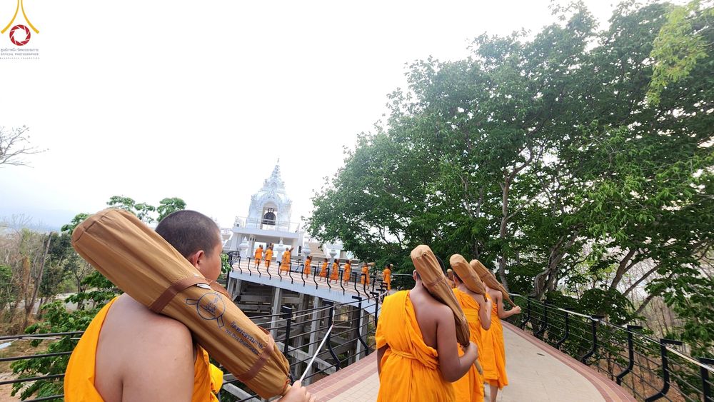 ภาพ No.61750:Photo Story พะเยาสว่างแล้ว กิจวัตรสามเณร โครงการบรรพชาสามเณร ฟื้นฟูพระพุทธศาสนาทั่วไทย  ณ ศูนย์ส่งเสริมศีลธรรมจังหวัดพะเยา โบราณสถานพระธาตุจอมทอง ต.บ้านต๋อม อ.เมือง จ.พะเยา