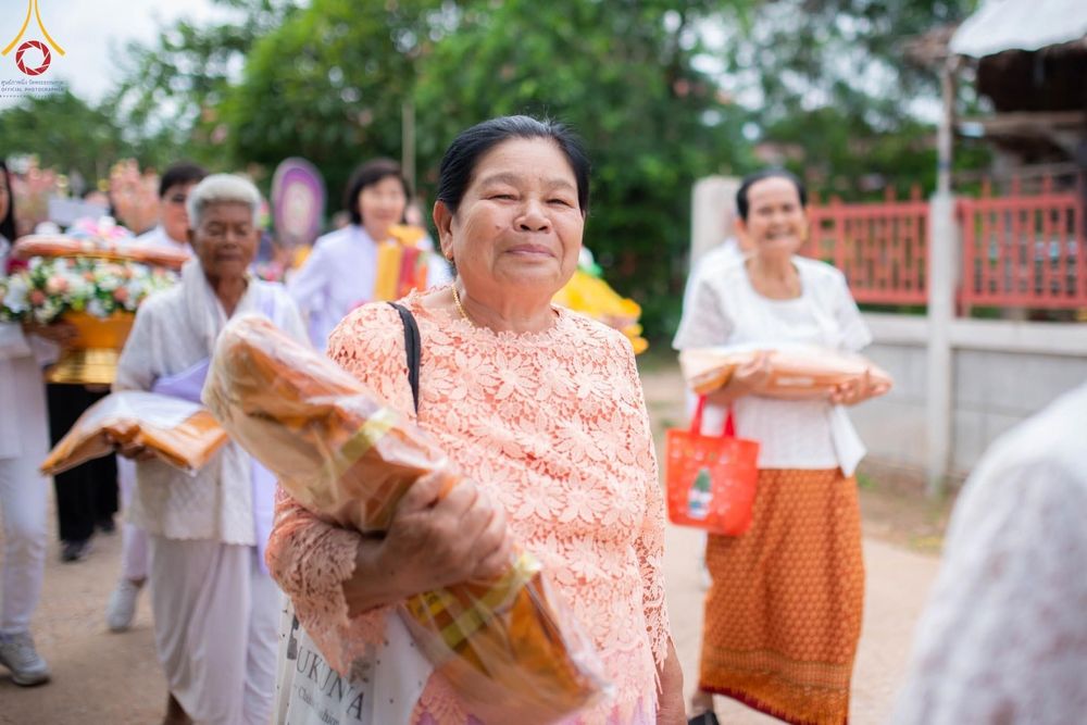 ภาพ No.167225:พิธีทอดกฐิน ณ วัดจำปาทอง อ.บ้านเขว้า จ.ชัยภูมิ ในโครงการกฐินสามัคคีทั่วไทย 30,000 วัด บูชาธรรม 80 ปี หลวงพ่อธัมมชโย โดยคณะศิษยานุศิษย์วัดพระธรรมกาย วันที่ 24 ตุลาคม พ.ศ. 2567