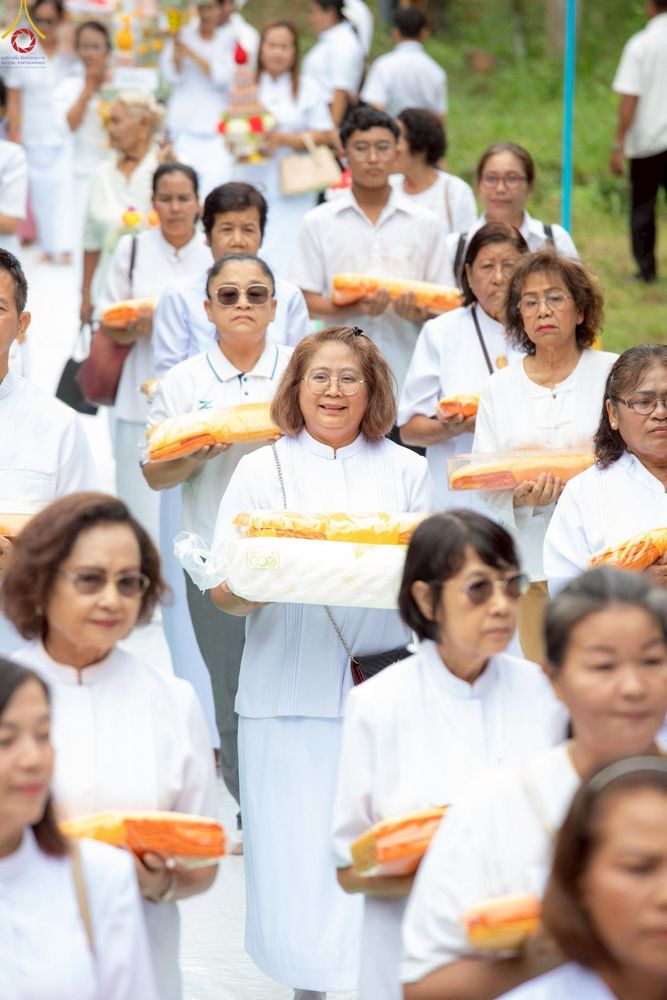 ภาพ No.263798:วันที่ 23 ตุลาคม พ.ศ. 2568 พิธีทอดกฐินสามัคคีทั่วไทย 30,000 วัด โดยคณะศิษยานุศิษย์ บูชาธรรม 81 ปี หลวงพ่อธัมมชโย ณ ธุดงคสถานสุราษฎร์ธานี ต.ขุนทะเล อ.เมือง จ.สุราษฎร์ธานี