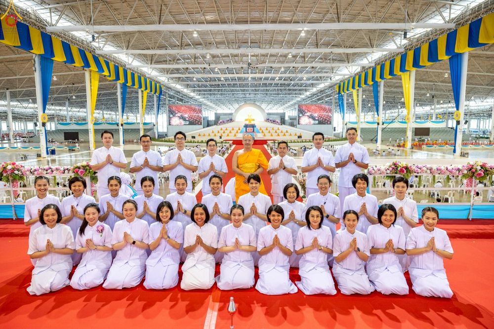 ภาพ No.249407:วันที่ 28 กันยายน พ.ศ. 2568 พิธีจุดเทียนใจ ไฟนิรันด์ อนันตชัย ณ สภาธรรมกายสากล วัดพระธรรมกาย