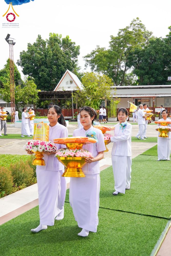 ภาพ No.174757:พิธีทอดกฐินสามัคคี ธรรมอุทยานบ้านแป้ง อำเภอพรหมบุรี จังหวัดสิงห์บุรี ในโครงการกฐินสามัคคีทั่วไทย 30,000 วัด บูชาธรรม 80 ปี หลวงพ่อธัมมชโย โดยคณะศิษยานุศิษย์วัดพระธรรมกาย วันที่ 26 ตุลาคม พ.ศ. 2567