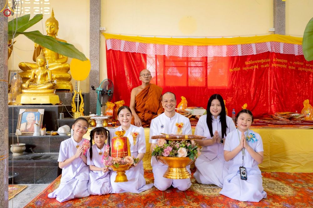 ภาพ No.257720:วันที่ 18 ตุลาคม พ.ศ. 2568 พิธีทอดกฐินสามัคคีทั่วไทย 30,000 วัด โดยคณะศิษยานุศิษย์ บูชาธรรม 81 ปี หลวงพ่อธัมมชโย ณ วัดร่มโพธิ์ทองสันติสุข จังหวัดชลบุรี