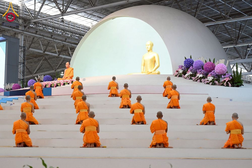 ภาพ No.261170:วันอาทิตย์ที่ 5 ตุลาคม พ.ศ. 2568 พิธีจุดเทียนใจ ไฟนิรันด์ อนันตชัย ณ สภาธรรมกายสากล วัดพระธรรมกาย