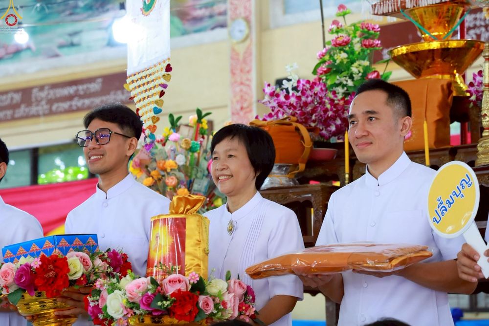 ภาพ No.251152:วันที่ 9 ตุลาคม พ.ศ. 2568 พิธีทอดกฐินสามัคคีทั่วไทย 30,000 วัด โดยคณะศิษยานุศิษย์ บูชาธรรม 81 ปี หลวงพ่อธัมมชโย ณ วัดกำแพงแสน ต.ห้วยหมอนทอง อ.กำแพงแสน จ.นครปฐม