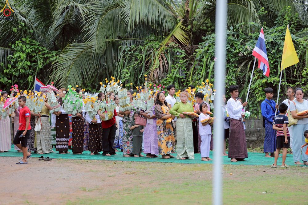 ภาพ No.255934:วันที่ 15 ตุลาคม พ.ศ. 2568 พิธีทอดกฐินสามัคคีทั่วไทย 30,000 วัด โดยคณะศิษยานุศิษย์ บูชาธรรม 81 ปี หลวงพ่อธัมมชโย ณ ศูนย์ปฏิบัติธรรมชุมพร ต.ดอนยาง อ.ปะทิว จ.ชุมพร