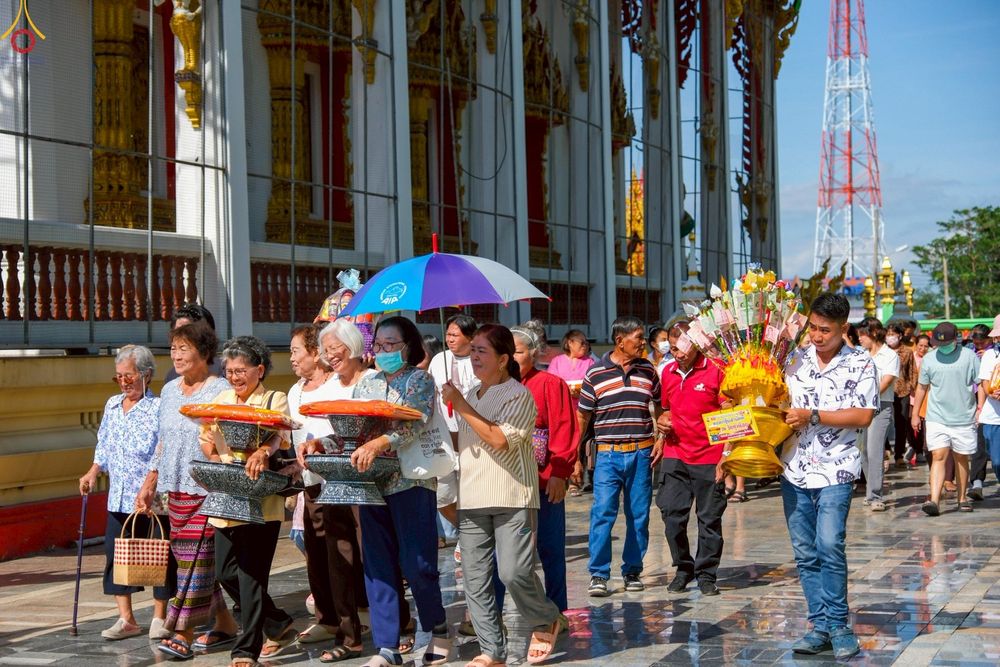 ภาพ No.260989:วันที่ 19 ตุลาคม พ.ศ. 2568 พิธีทอดกฐินสามัคคีทั่วไทย 30,000 วัด โดยคณะศิษยานุศิษย์ บูชาธรรม 81 ปี หลวงพ่อธัมมชโย ณ วัดทุ่งน้อย อ.นครชัยศรี จ.นครปฐม