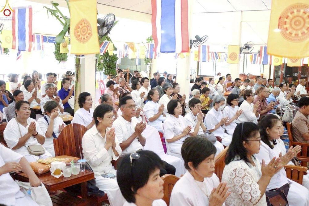 ภาพ No.267698:วันที่ 25 ตุลาคม พ.ศ. 2568 พิธีทอดกฐินสามัคคีทั่วไทย ณ วัดทับกระดาษ ต.นิคมกระเสียว อ.ด่านช้าง จ.สุพรรณบุรี โดยคณะศิษยานุศิษย์ บูชาธรรม 81 ปี หลวงพ่อธัมมชโย