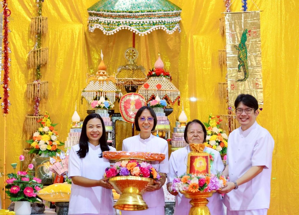 ภาพ No.259025:วันที่ 19 ตุลาคม พ.ศ. 2568 พิธีทอดกฐินสามัคคีทั่วไทย 30,000 วัด โดยคณะศิษยานุศิษย์ บูชาธรรม 81 ปี หลวงพ่อธัมมชโย ณ วัดสุคันธาราม อ.วังน้อย จ.พระนครศรีอยุธยา