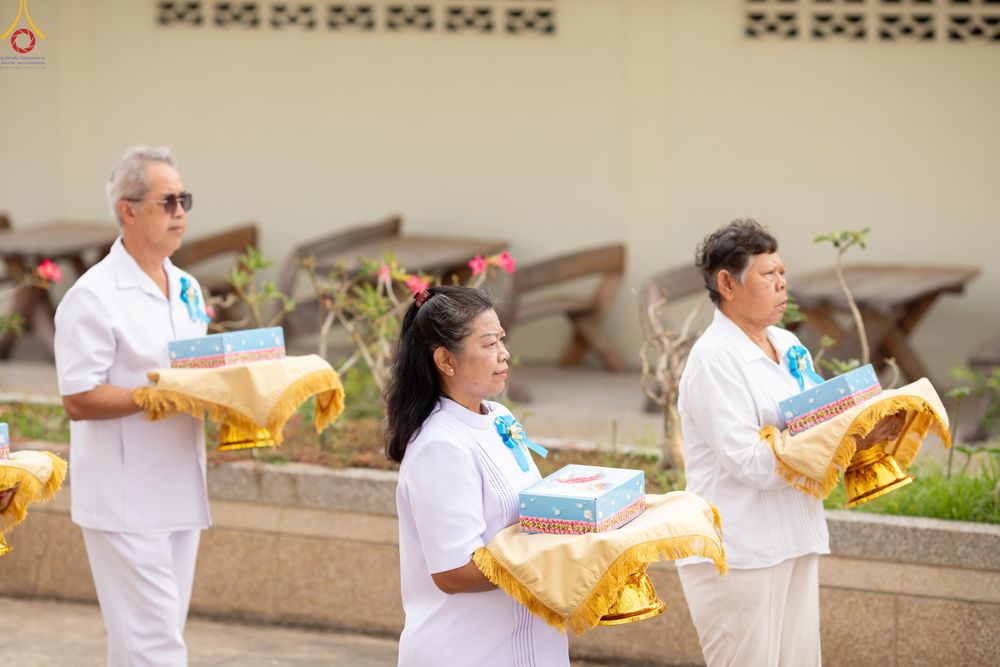 ภาพ No.301198:วันที่ 22 มกราคม พ.ศ. 2569 พิธีทอดผ้าป่าทำนุบำรุงศาสนสถาน ณ วัดใหม่พิบูลย์ผล อ.สองพี่น้อง จ.สุพรรณบุรี ในโครงการธรรมยาตรา กตัญญูบูชา มหาปูชนียาจารย์ พระมงคลเทพมุนี(สด จนฺทสโร) พระผู้ปราบมาร อนุสรณ์สถาน 7 แห่ง ปีที่ 14