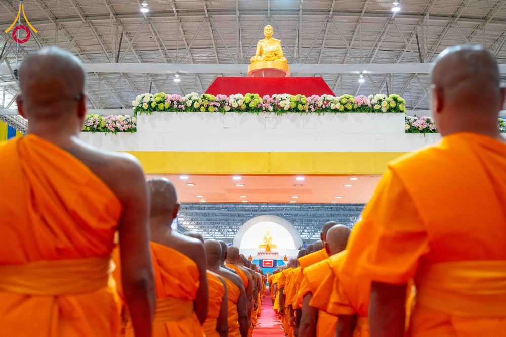 ภาพ No.308743:วันที่ 1 กุมภาพันธ์ พ.ศ. 2569 พิธีรับประกาศนียบัตร และพระของขวัญพระธรรมยาตรา ณ สภาธรรมกายสากล วัดพระธรรมกาย จ.ปทุมธานี