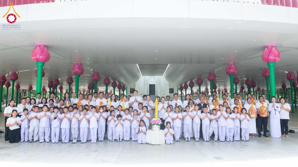 ภาพ No.340436:วันที่ 16 กรกฎาคม พ.ศ.2569 อำเภอคลองหลวงผสานเครือข่าย“บวร”ถวายเทียนพรรษาปี2569 ณ วัดพระธรรมกาย