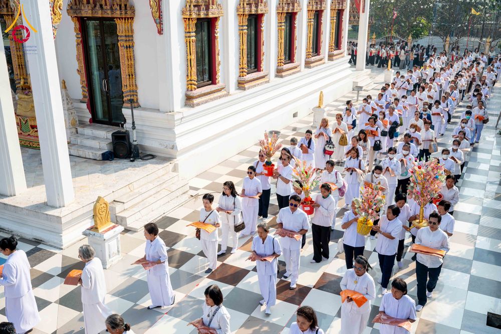 ภาพ No.304390:วันที่ 27 มกราคม พ.ศ. 2569 พิธีทอดผ้าป่าทำนุบำรุงศาสนสถาน ณ วัดบางไผ่นารถ ต.บางไทรป่า อ.บางเลน จ.นครปฐม ในโครงการธรรมยาตรา กตัญญูบูชา มหาปูชนียาจารย์ พระมงคลเทพมุนี(สด จนฺทสโร) พระผู้ปราบมาร อนุสรณ์สถาน 7 แห่ง ปีที่ 14