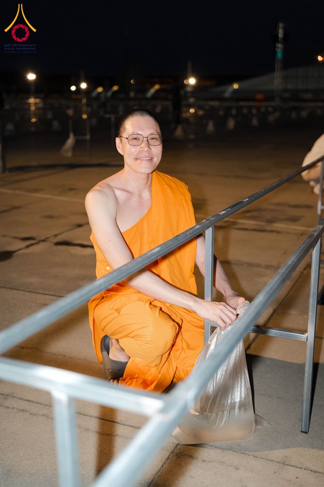 ภาพ No.326471:วันที่ 26 -27 เมษาบน พ.ศ.2569 การเก็บงานแผ่นหน้าโต๊ะที่ลานธรรม งานถวายมหาสังฆทาน 40,000 กว่าวัดทั่วประเทศ ณ ลานธรรม วัดพระธรรมกาย