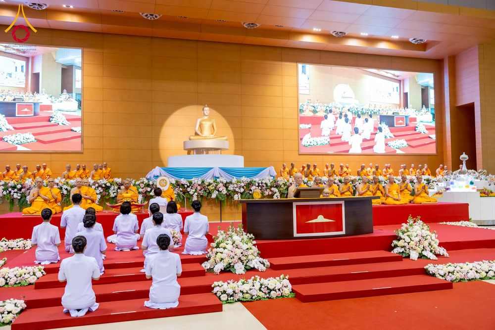 ภาพ No.264667:วันอาทิตย์ที่ 2 พฤศจิกายน พ.ศ. 2568 พิธีทอดกฐินสามัคคี ณ สภาธรรมกายสากล วัดพระธรรมกาย