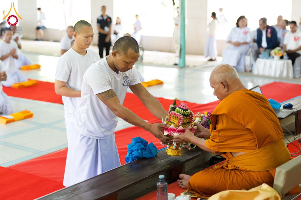 ภาพ No.341433:วันเสาร์ที่ 25 กรกฎาคม 2569 พิธีบรรพชาอุปสมบทหมู่ รุ่นเข้าพรรษา ปี 2569 ณ ศูนย์อบรมเยาวชนสุรินทร์ จ.สุรินทร์