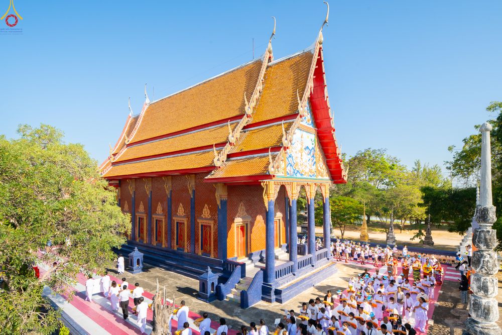 ภาพ No.288498:วันที่ 5 มกราคม พ.ศ. 2569 พิธีทอดผ้าป่าทำนุบำรุงศาสนสถาน ณ วัดอัมพวัน ต.สองพี่น้อง อ.สองพี่น้อง จ.สุพรรณบุรี ในโครงการธรรมยาตรา กตัญญูบูชา มหาปูชนียาจารย์ พระมงคลเทพมุนี(สด จนฺทสโร) พระผู้ปราบมาร อนุสรณ์สถาน 7 แห่ง ปีที่ 14